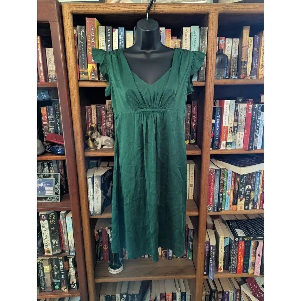 Vintage 90s Betsey Johnson Women's Size 6 100% Silk Green Mini Dress Sleeveless